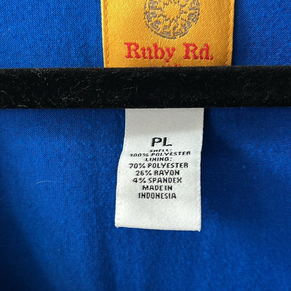 Ruby Rd top - Picture 2 of 5